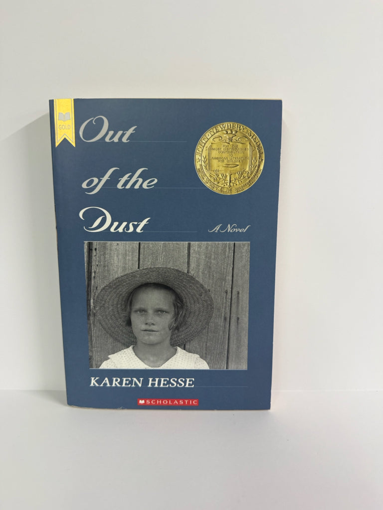 Out of the Dust Scholastic Pre-Owned Karen Hesse Fiction Books