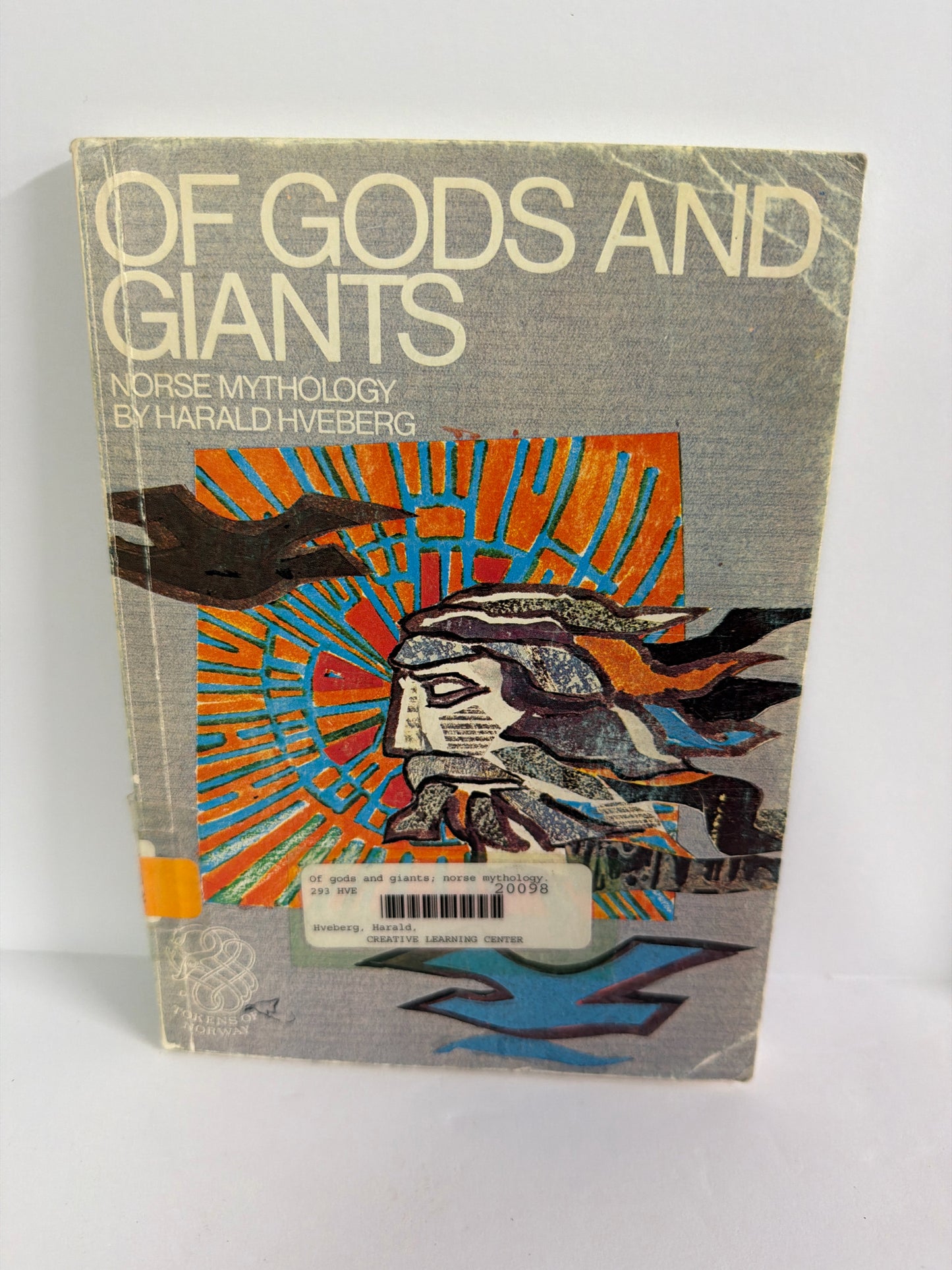 Of Gods and Giants Tanum-Norli Pre-Owned Harold Hveberg Fiction Books