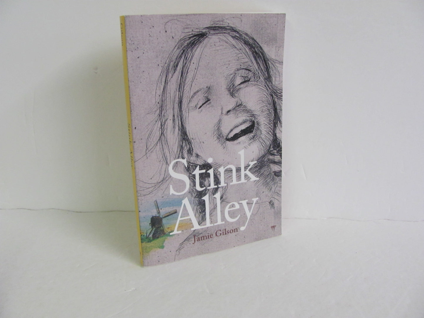 Stink Alley Avyx Pre-Owned Gilson Fiction Books