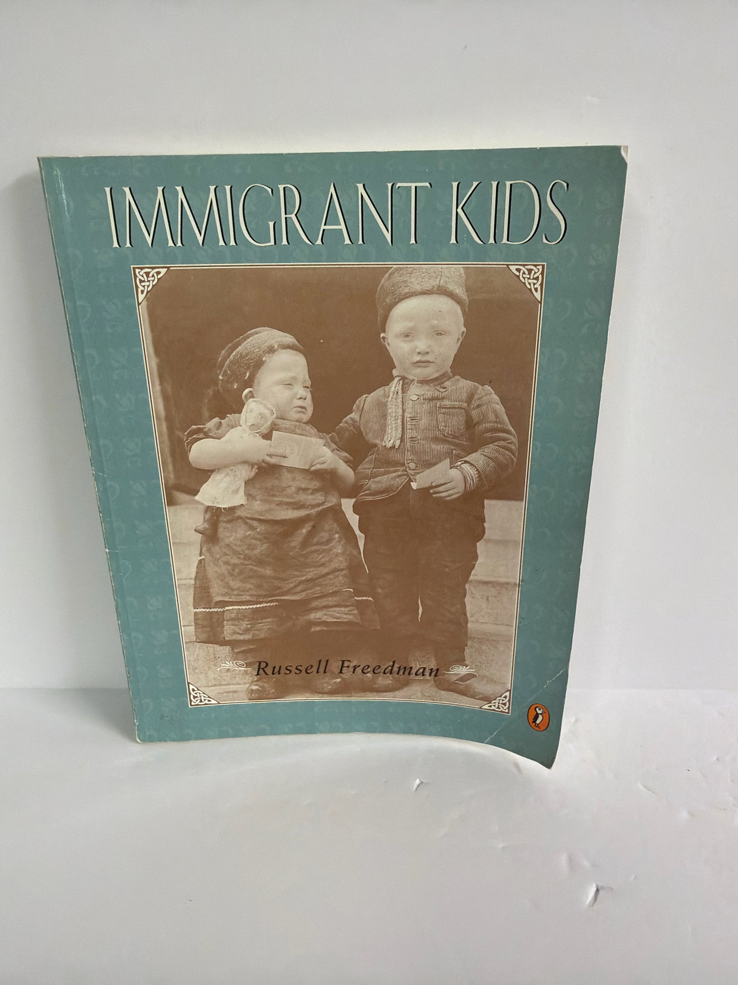 Immigrant Kids Puffin Books Pre-Owned Russell Freedman American History Books