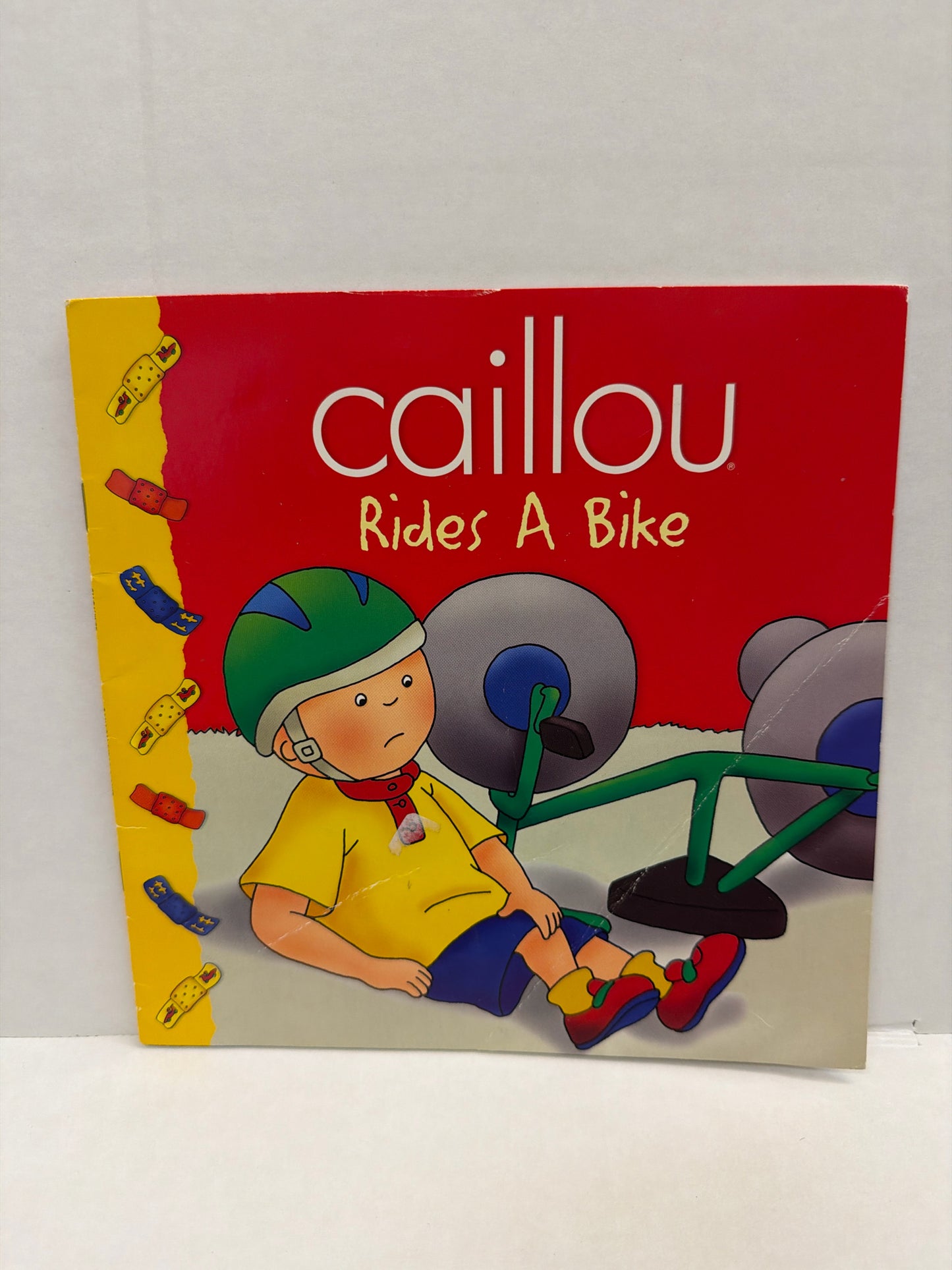 Caillou Rides a Bike Chouette Pre-Owned Elementary Children's Books