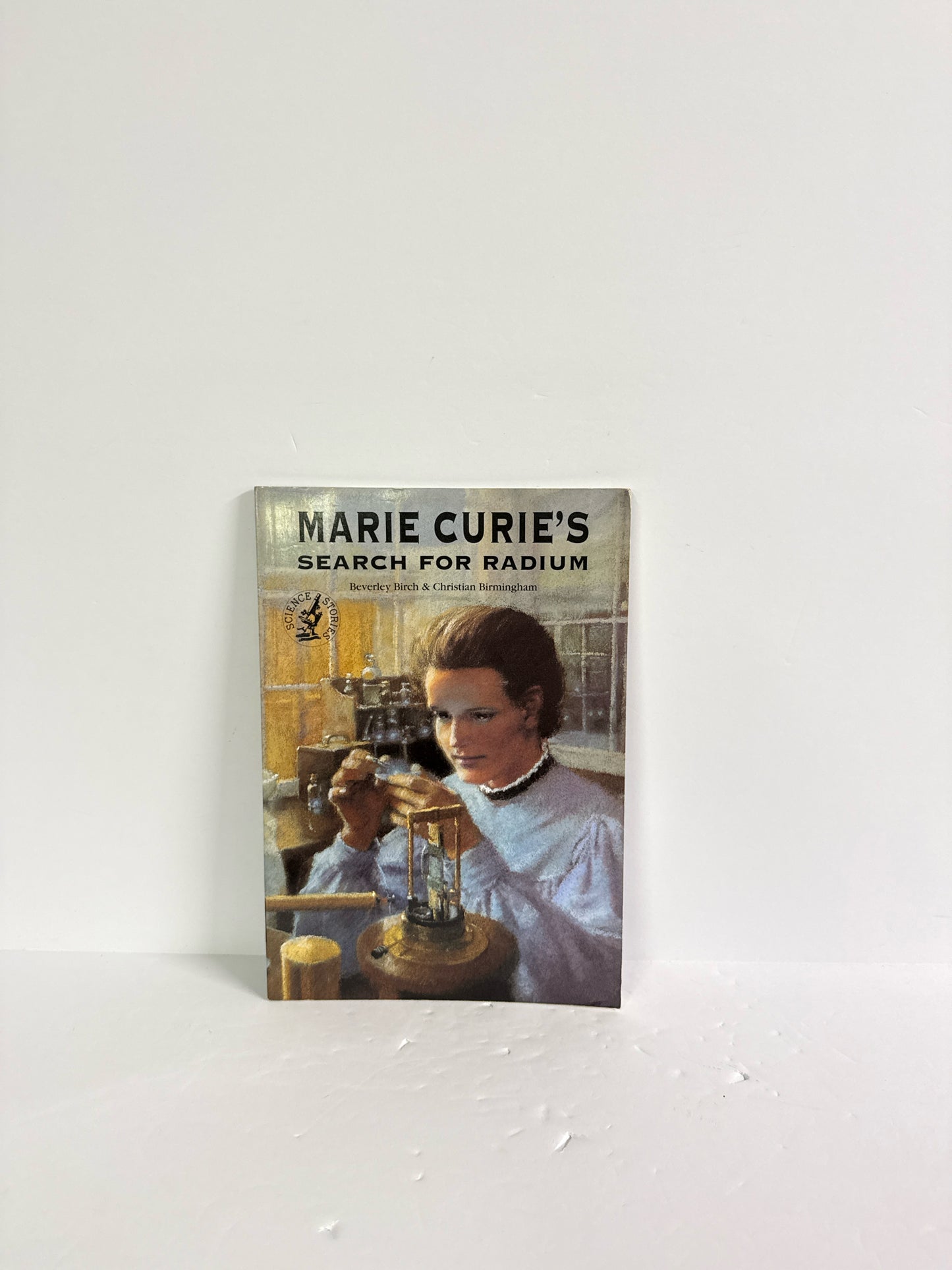 Marie Curie's Search for Radiu Barrons Pre-Owned Elementary Science Textbooks