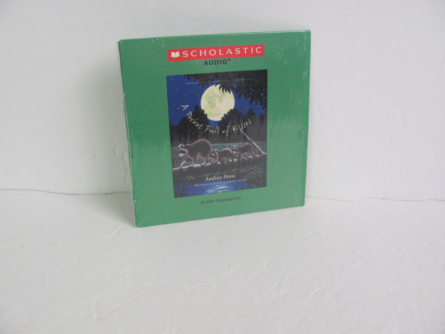 A Pocket Full of Kisses Scholastic Audio CDs Pre-Owned Penn Children's Books