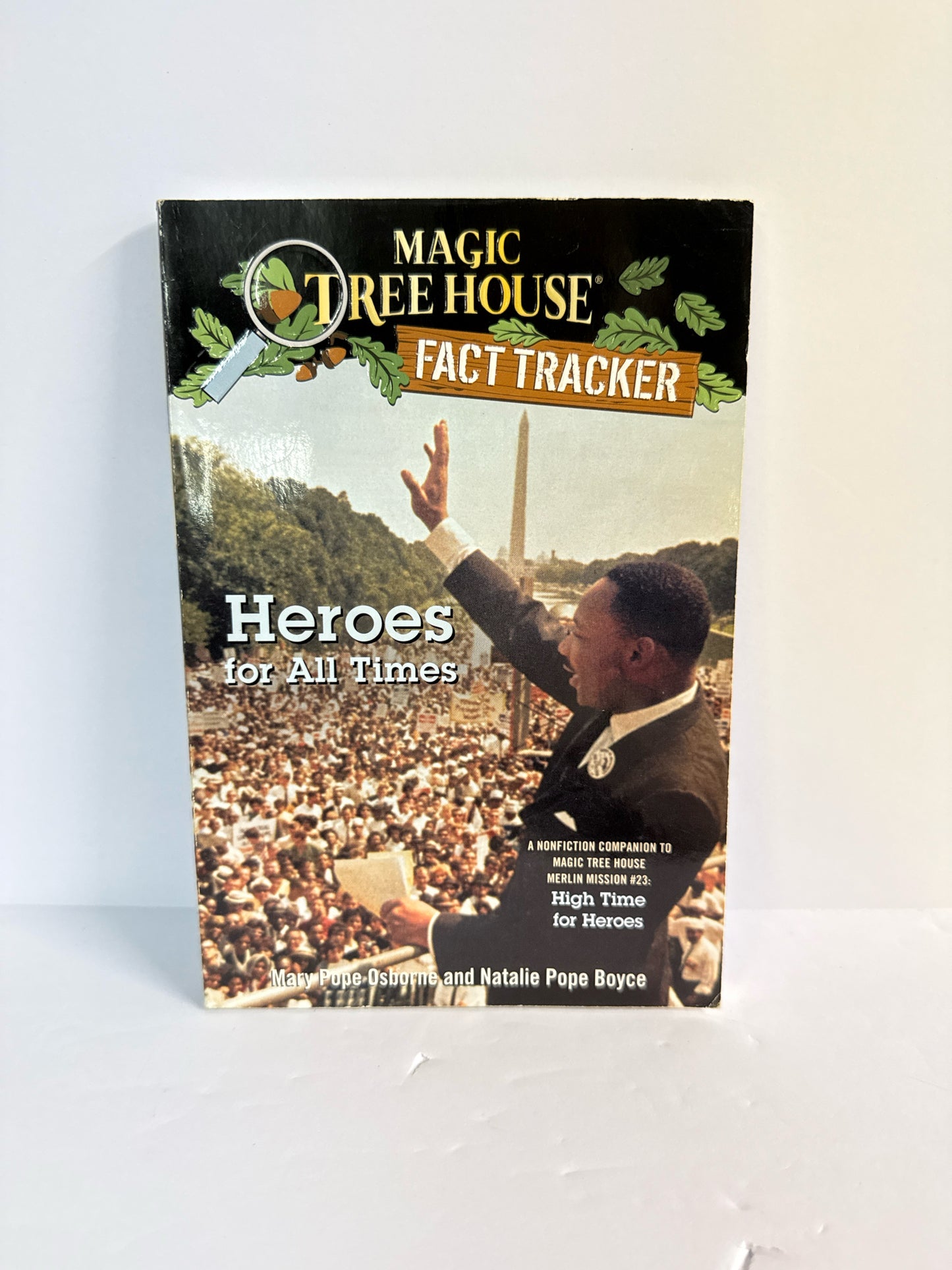 Heroes for All Times Random House Pre-Owned Elementary The Magic Tree House