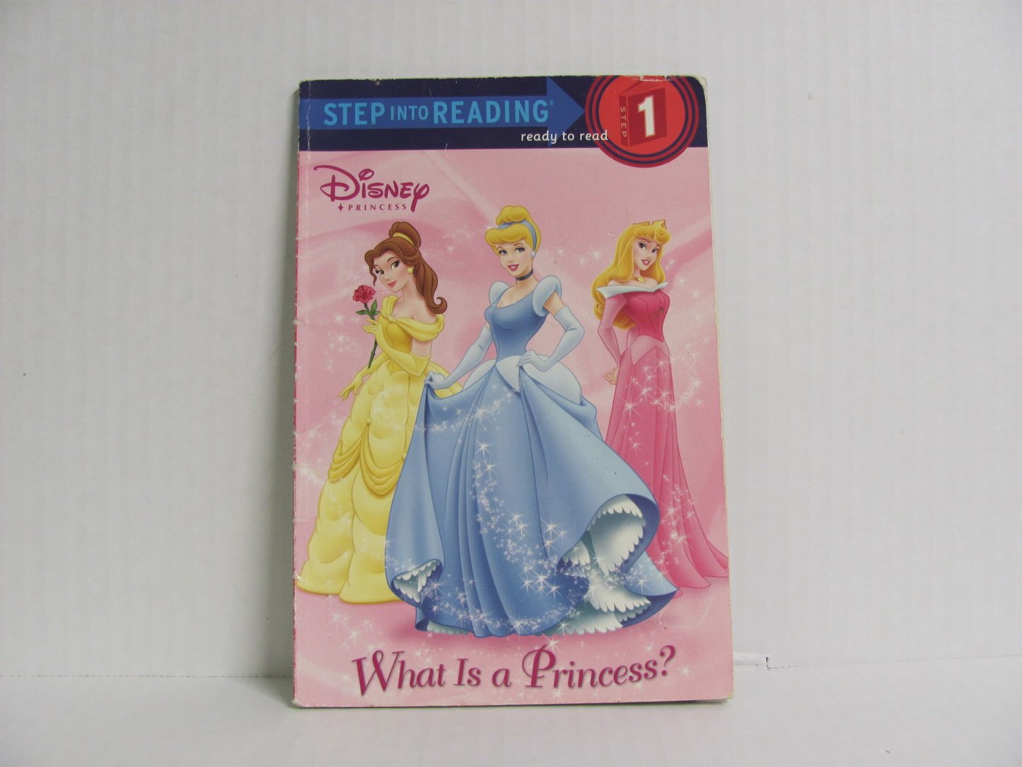 What is a Princess? Disney Pre-Owned Jennifer Liberts Weinberg Phonic Readers