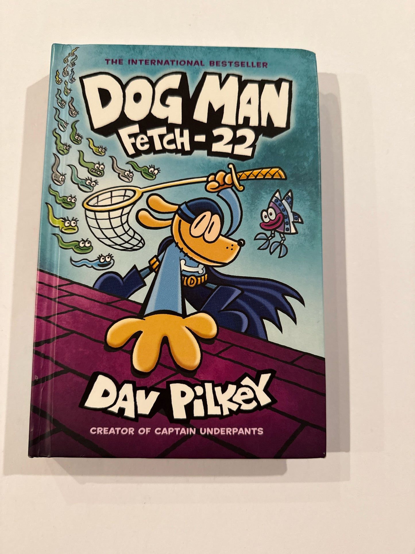 Dog Man Fetch-22 Scholastic Pre-Owned Pilkey Elementary Fiction Books