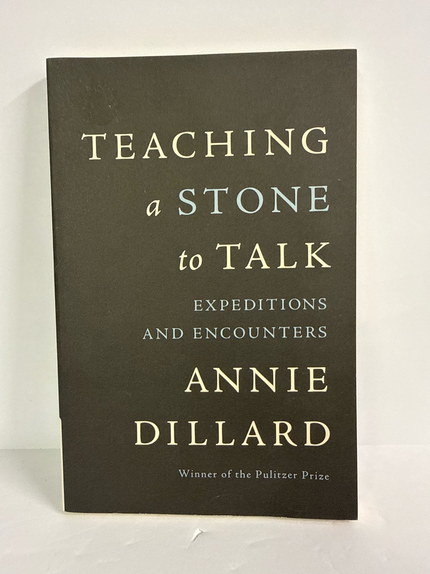 Teaching a Stone to Talk Harper Perennial Pre-Owned Annie Dillard Fiction Books