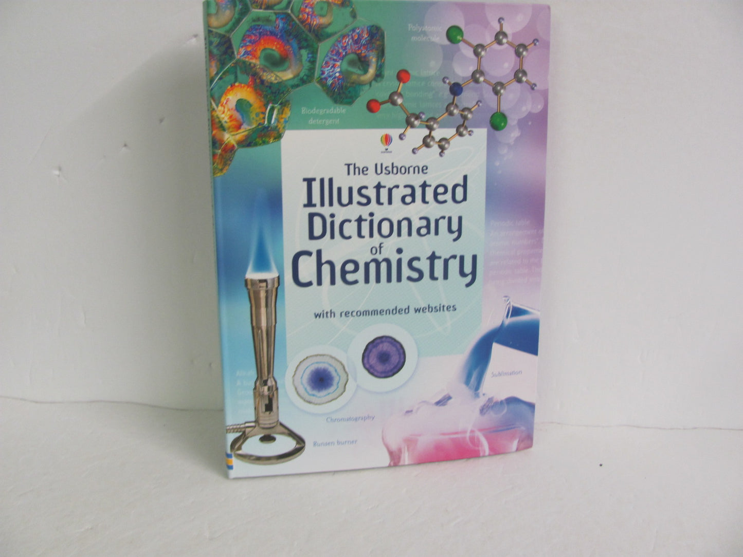 Illustrated Dictionary of Chemistry Usborne Pre-Owned Science Textbooks
