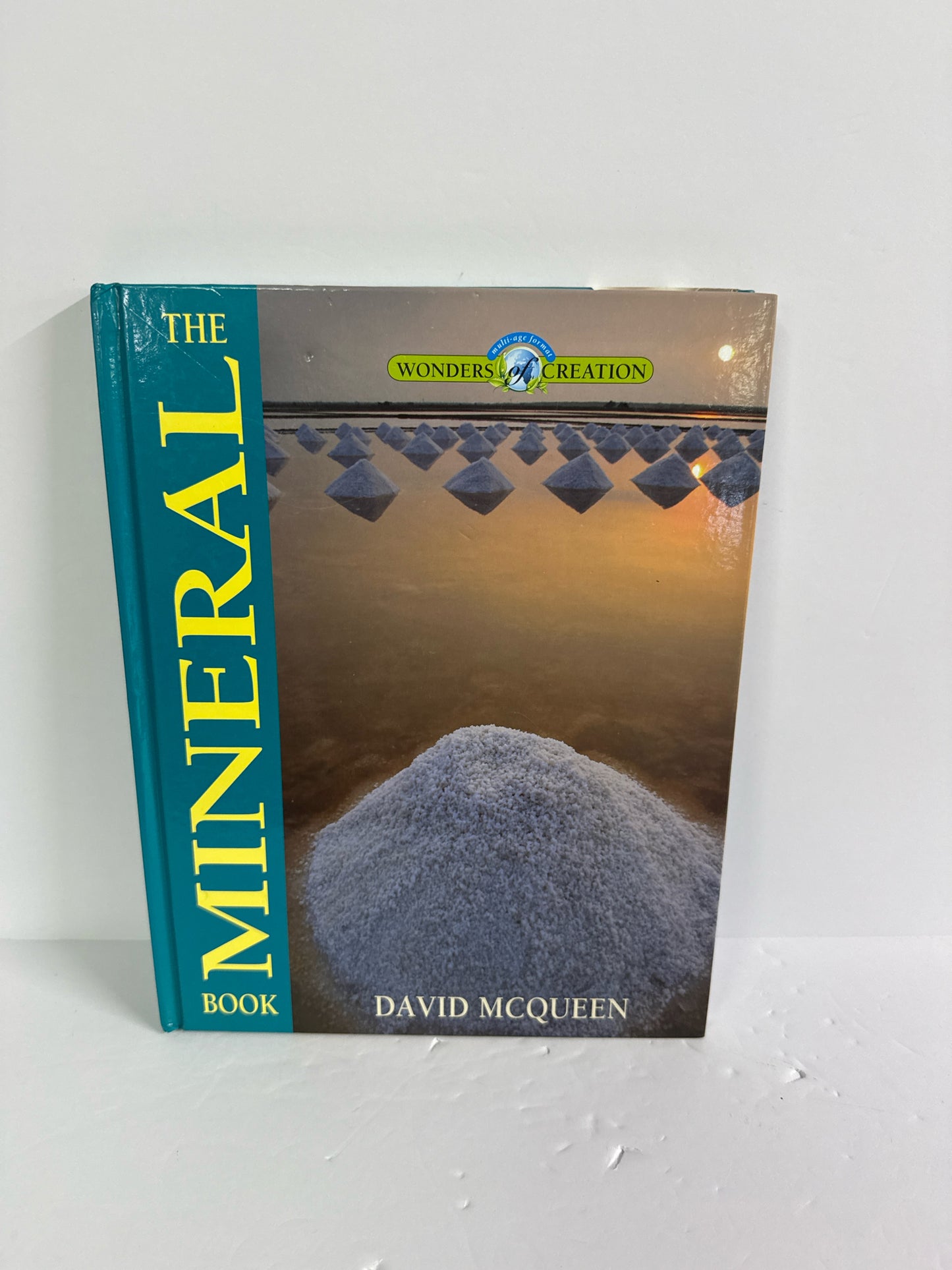 The Mineral Book MasterBooks Student Text Pre-Owned Science Textbooks