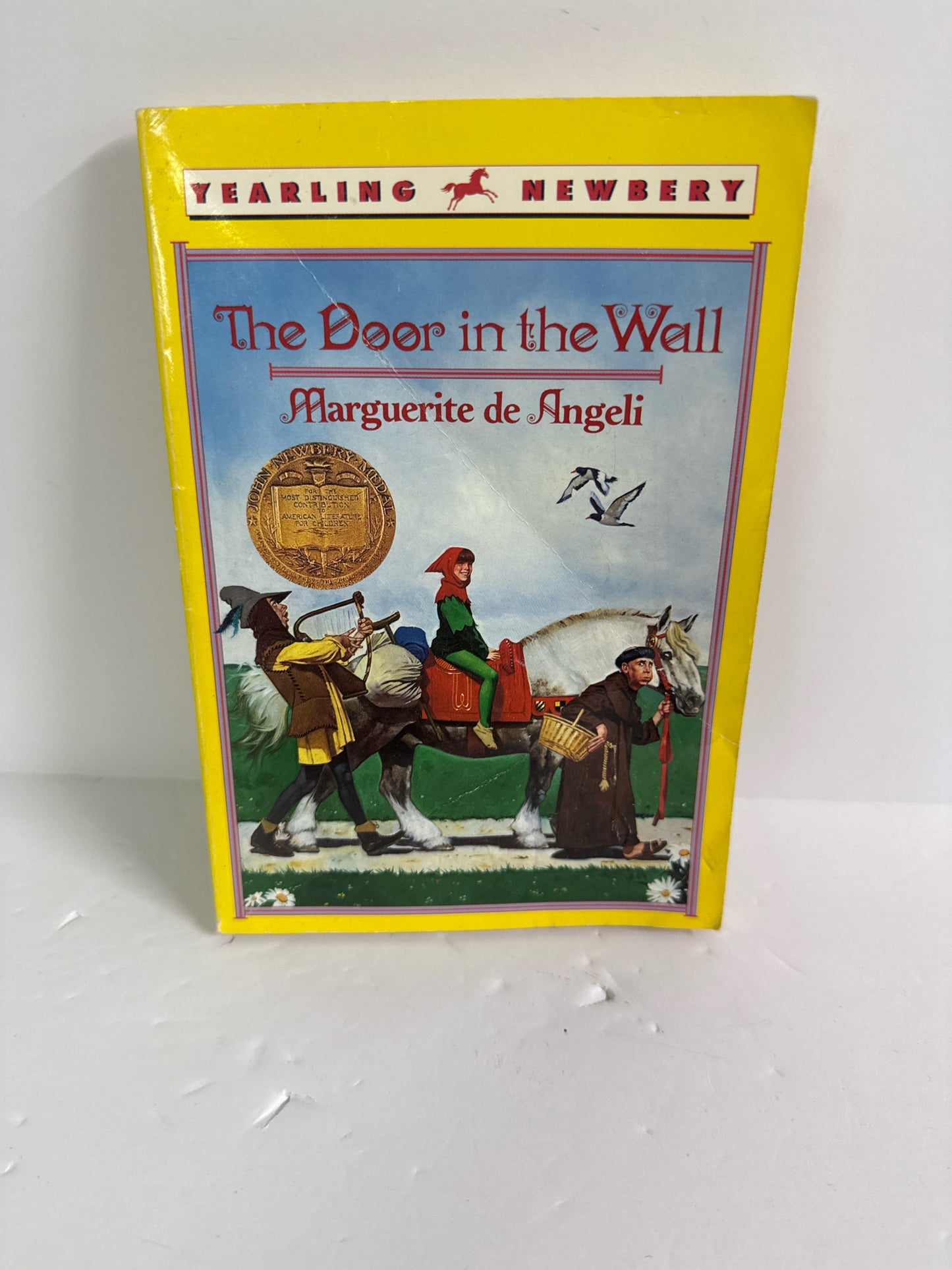 The Door in the Wall Yearling Pre-Owned Marguerite De Angeli Fiction Books