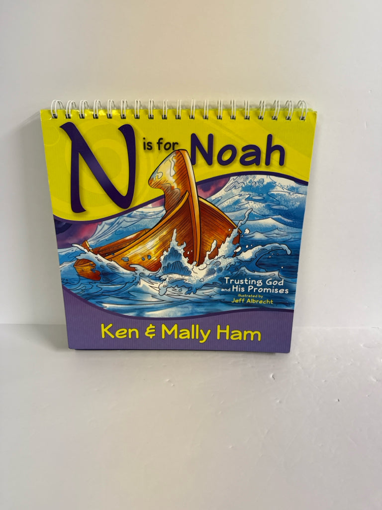 N is for Noah MasterBooks Pre-Owned Ken & Mally Ham Elementary Bible Textbooks