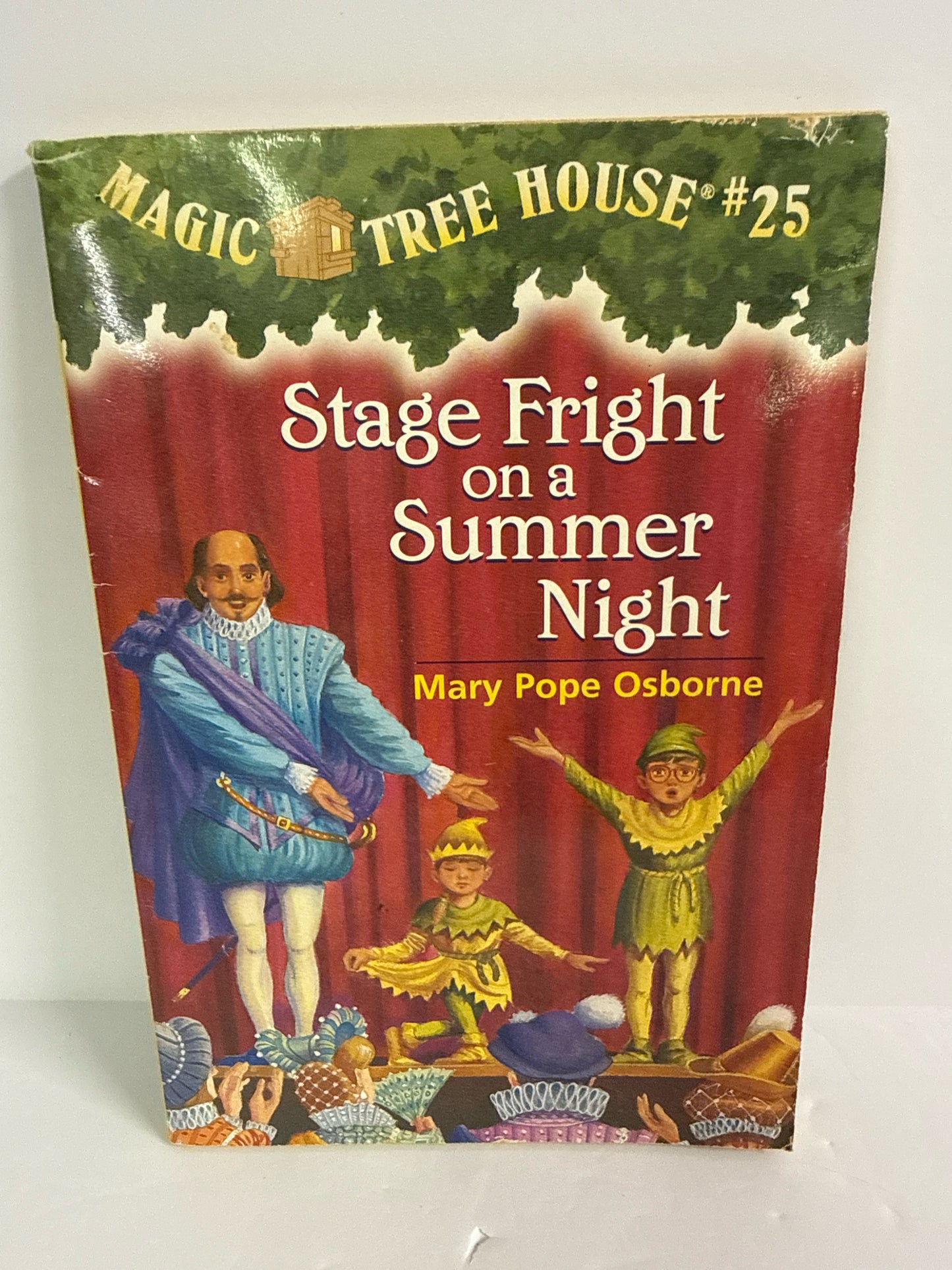 Stage Fright on a Summer Night Random House Pre-Owned The Magic Tree House