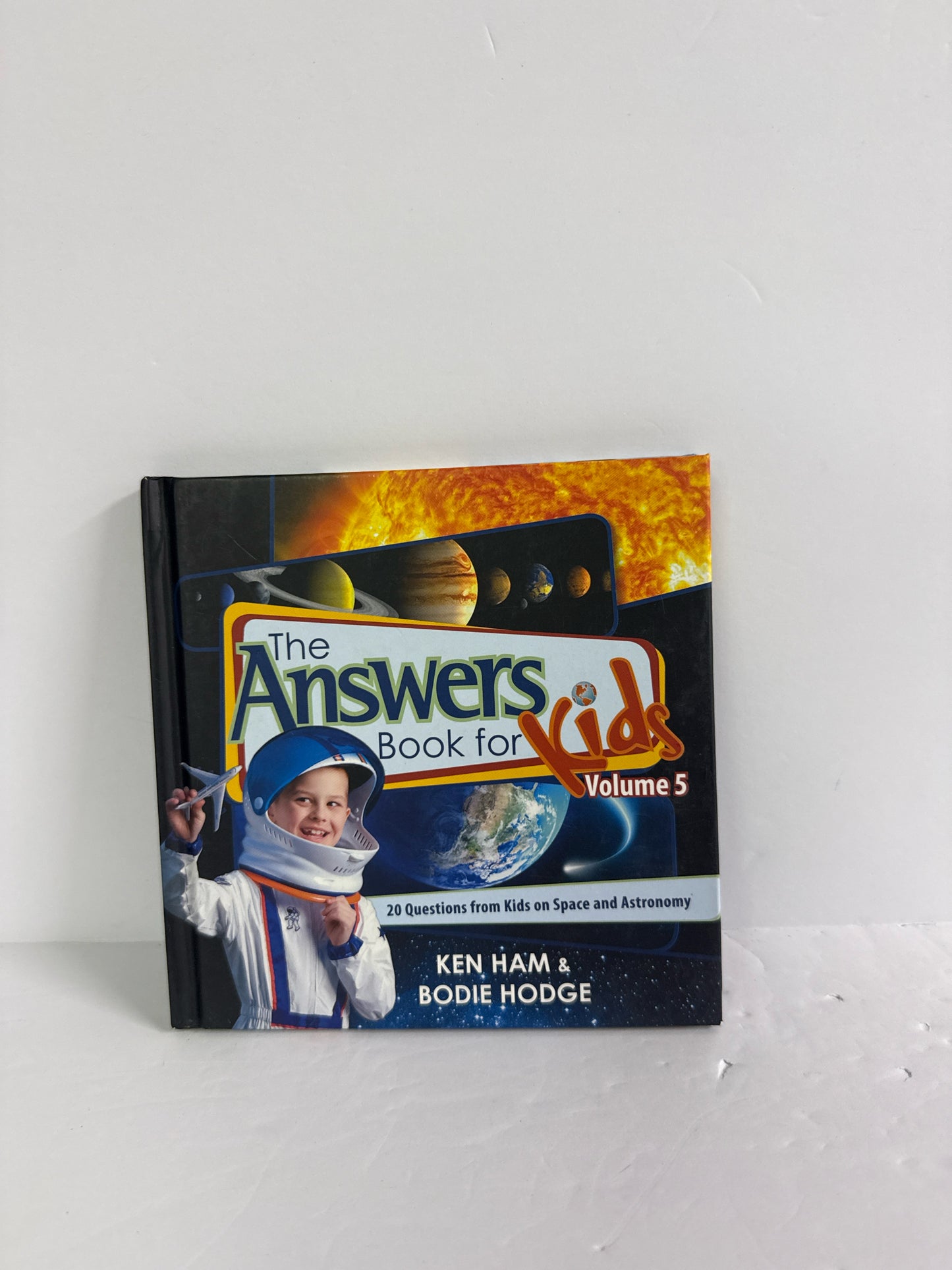 The Answers Book for Kids MasterBooks Pre-Owned Elementary Science Textbooks