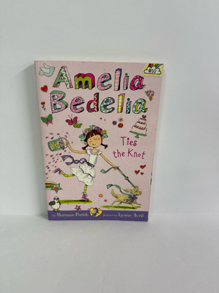 Amelia Bedelia Herman Parish Harper Collins Juvenile Books