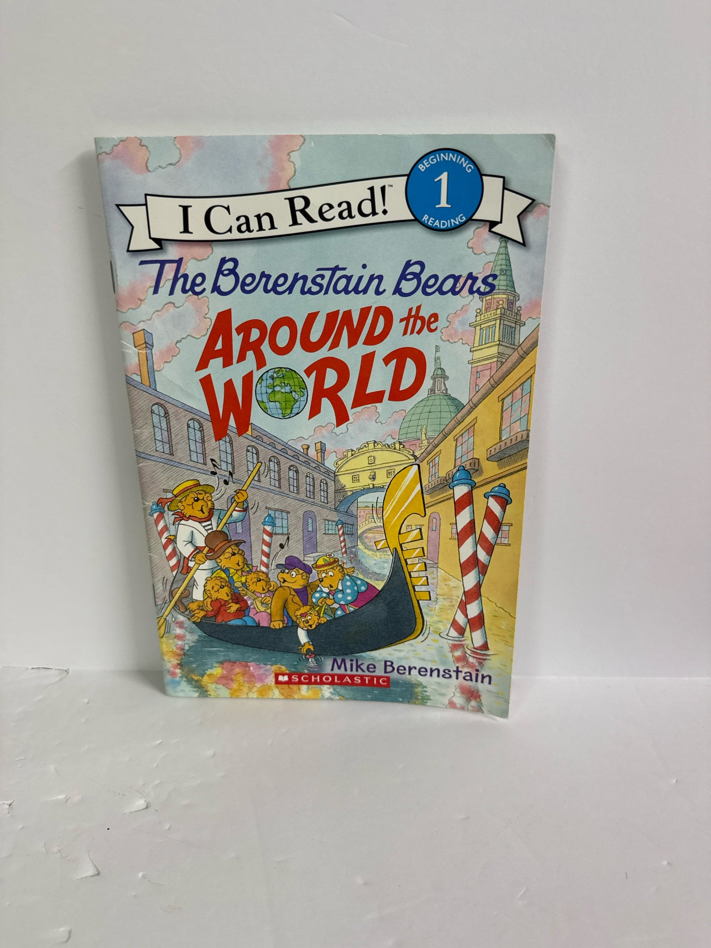 Around the World Mike Berenstain Scholastic Phonics Readers