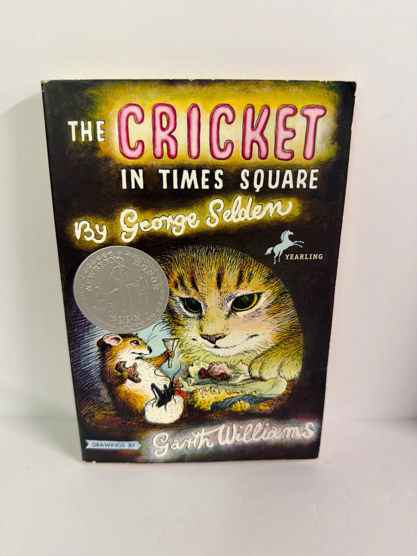 The Cricket In Times Square Yearling Pre-Owned George Selden Fiction Books