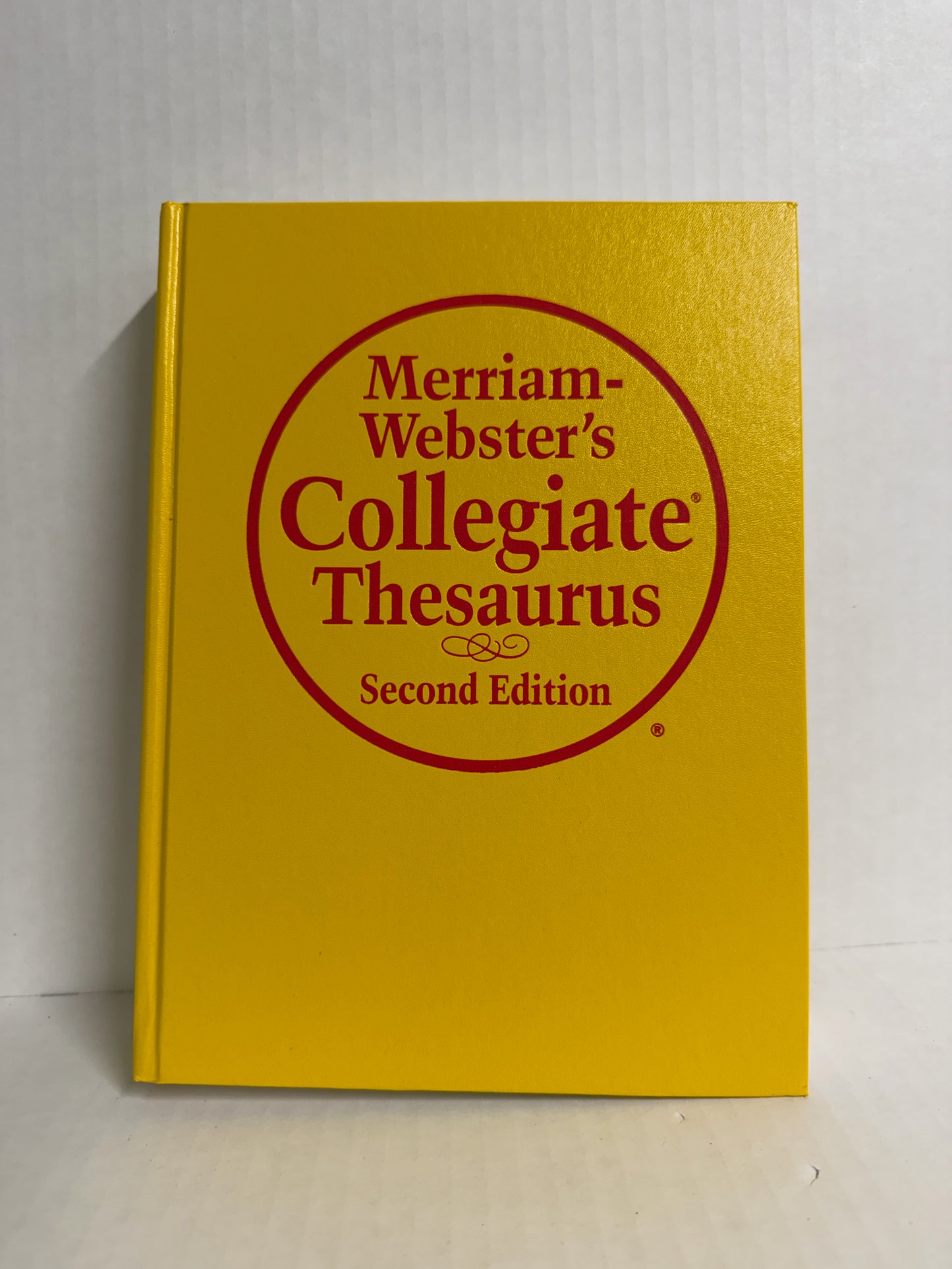 Merriam Webster's Collegiate Thesau Merriam Webster Pre-Owned Dictionaries