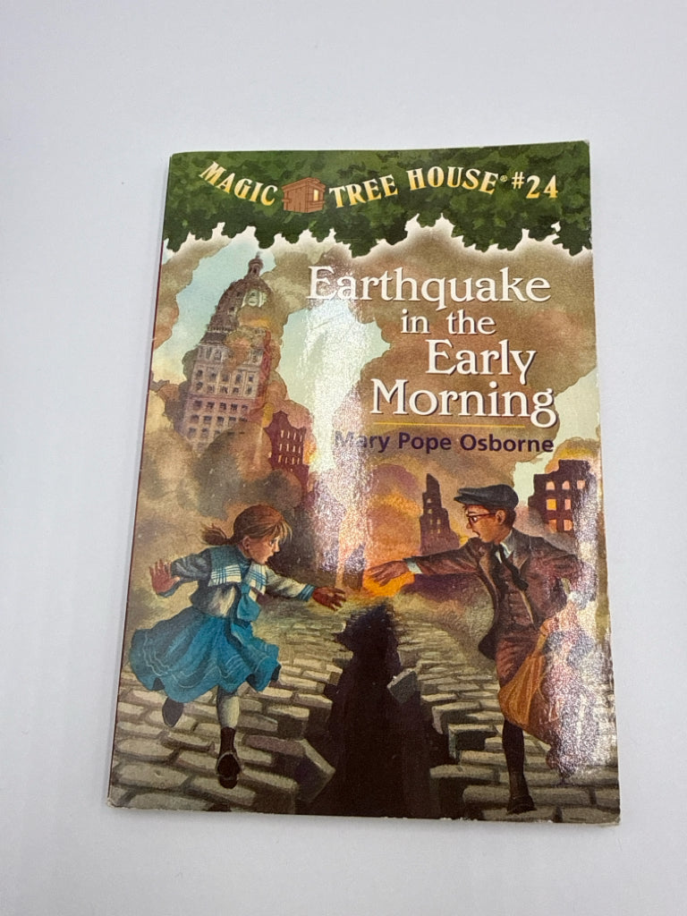 Earthquake in the Early Morning Mary Pope Osborne Random House Juvenile Books