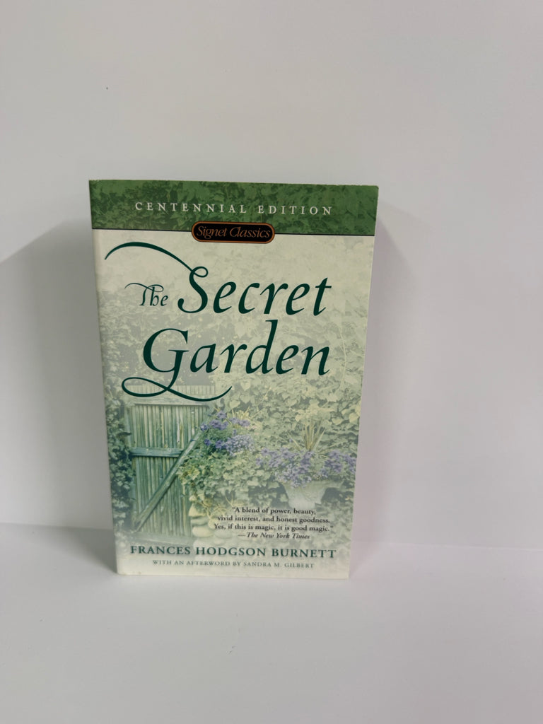 The Secret Garden Signet Classic Pre-Owned Frances Hodgson Burnett Fiction Books