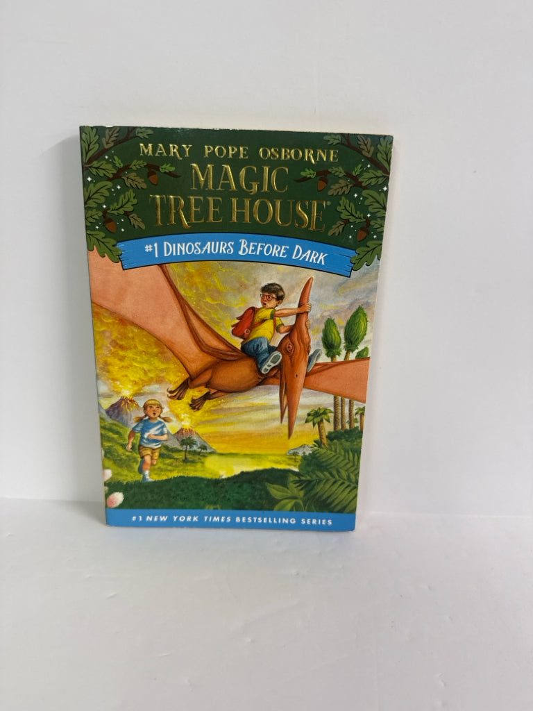Dinosaurs Before Dark Mary Pope Osborne Random House Juvenile Books