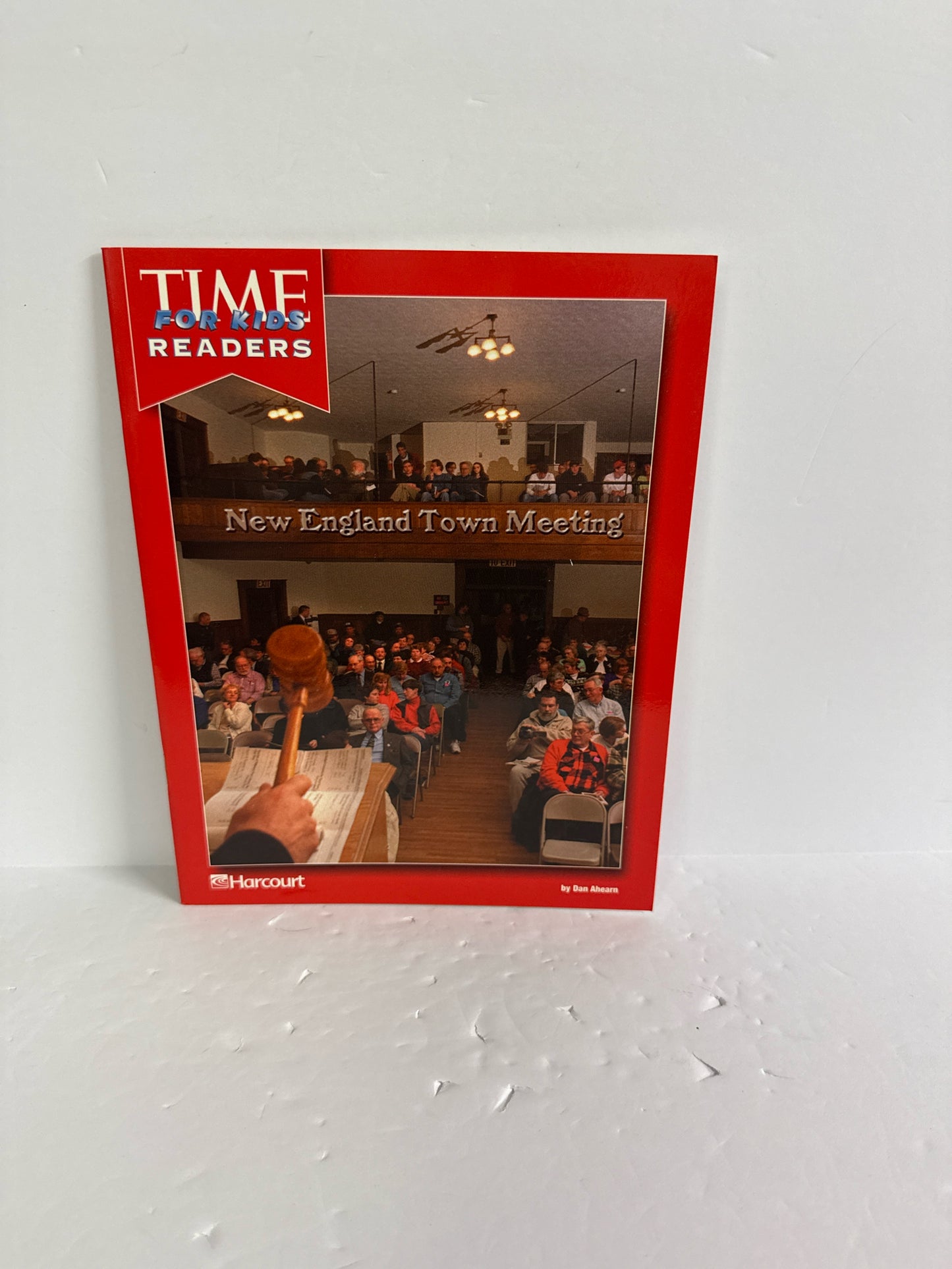 New England Town Meeting Harcourt Reader Pre-Owned Dan Ahearn Reading Textbooks