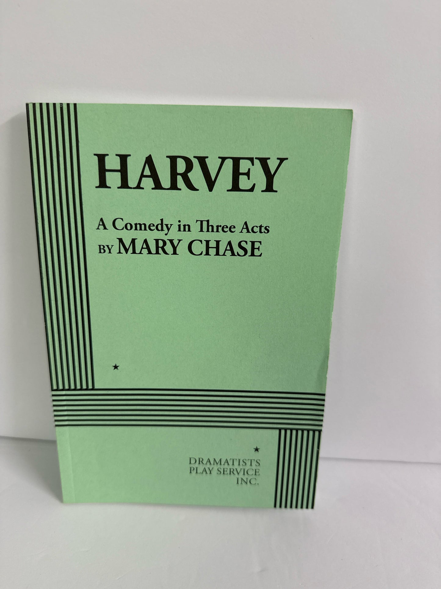 Harvey Dramatists Play Service Pre-Owned Mary Chase Fiction Books