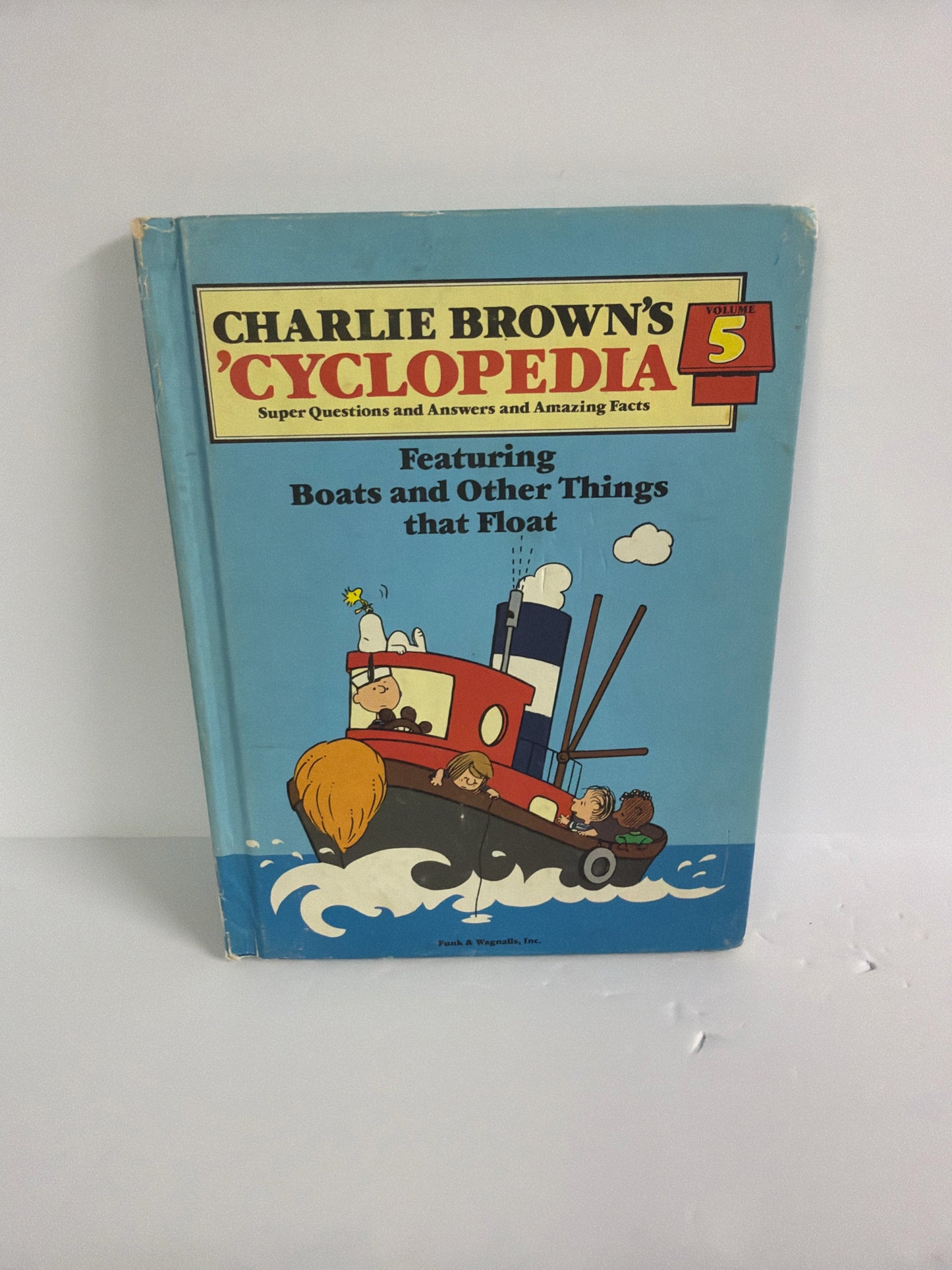 Charlie Brown's 'Cyclopedia Vol. 5 Funk & Wagnalls Pre-Owned Children's Books