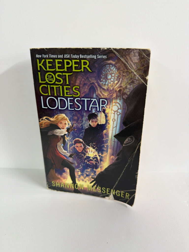 Lodestar Aladdin Pre-Owned Shannon Messenger Fiction Books