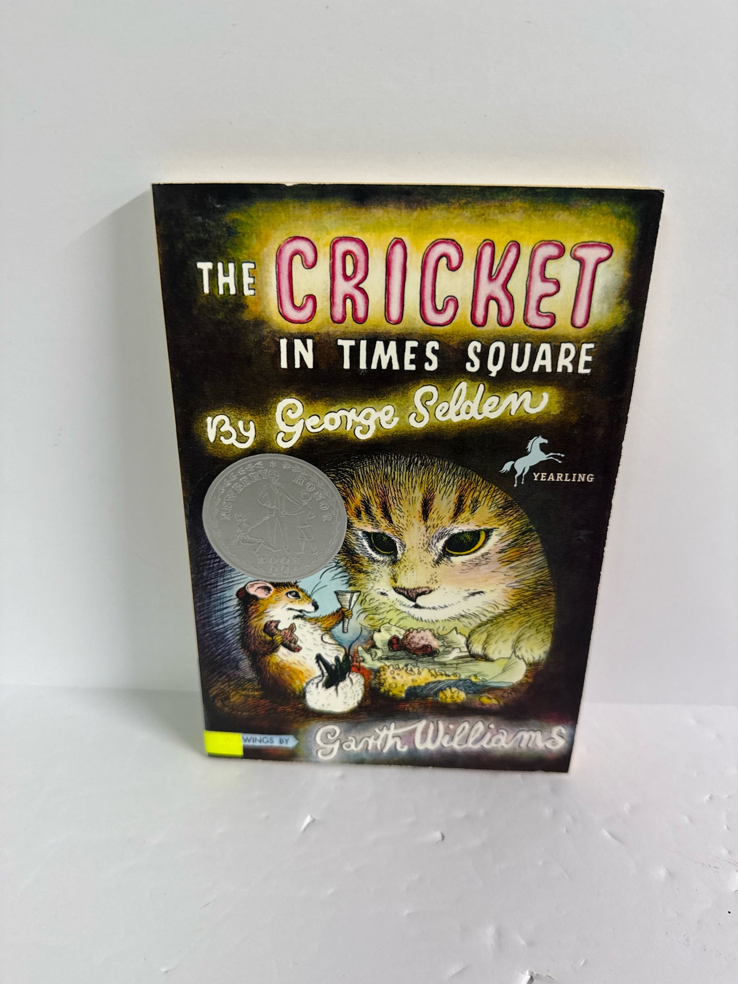 The Cricket In Times Square Yearling Pre-Owned George Selden Fiction Books