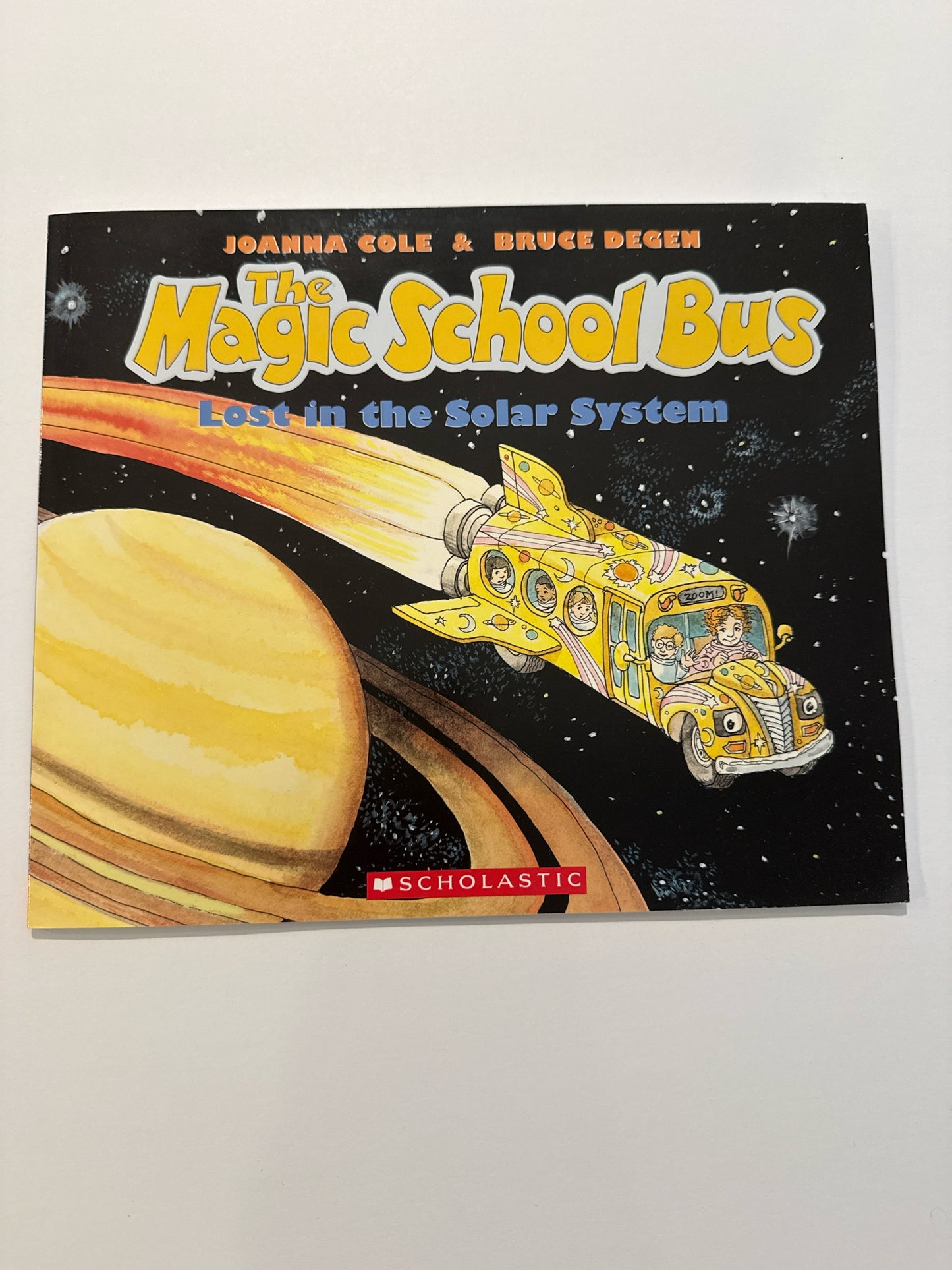 Lost in the Solar System Scholastic Pre-Owned Cole The Magic School Bus