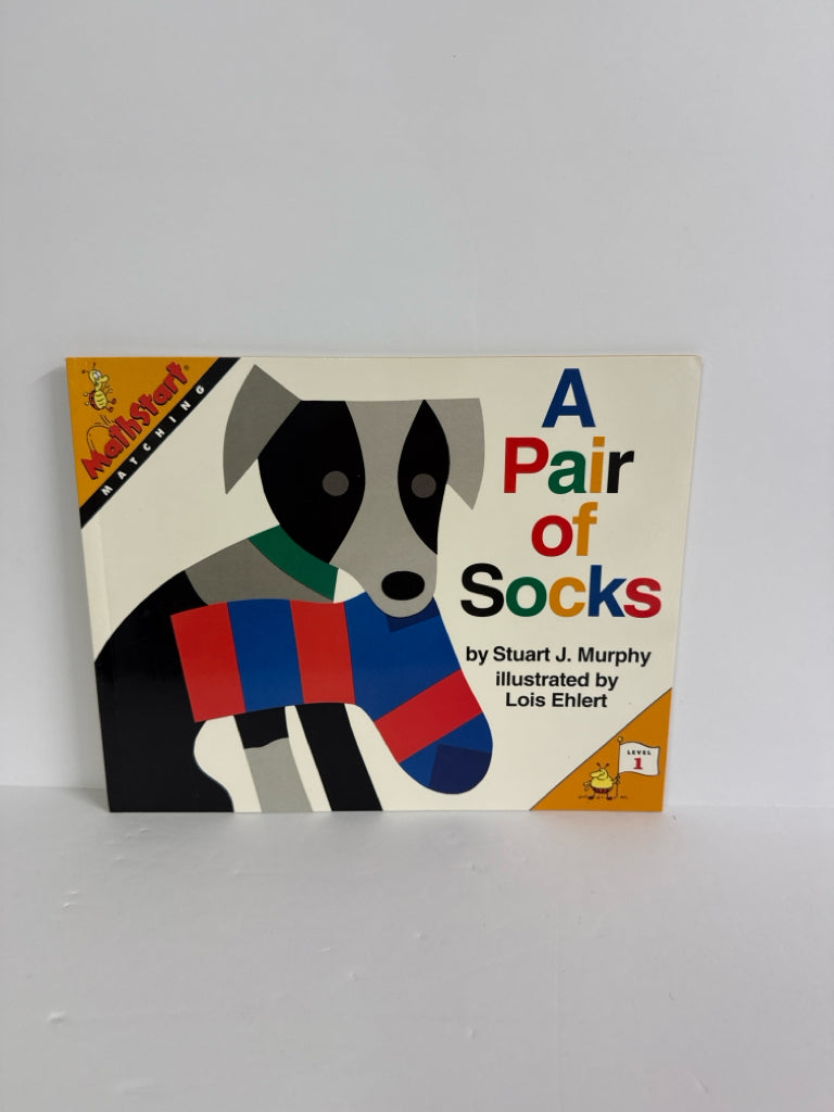 A Pair of Socks Harper Collins Pre-Owned Stuart J. Murphy Mathematics Textbooks