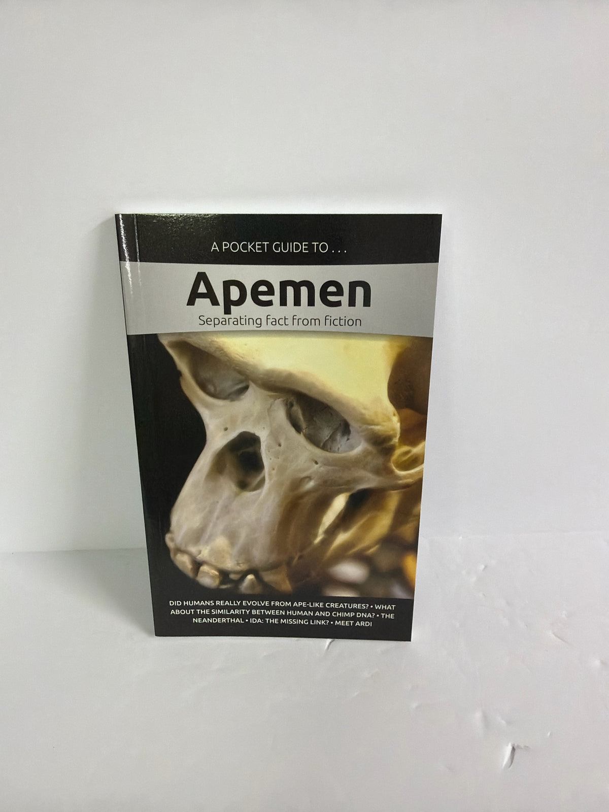 Apemen Answers in Genesis Pocket Guide Pre-Owned Creation Science