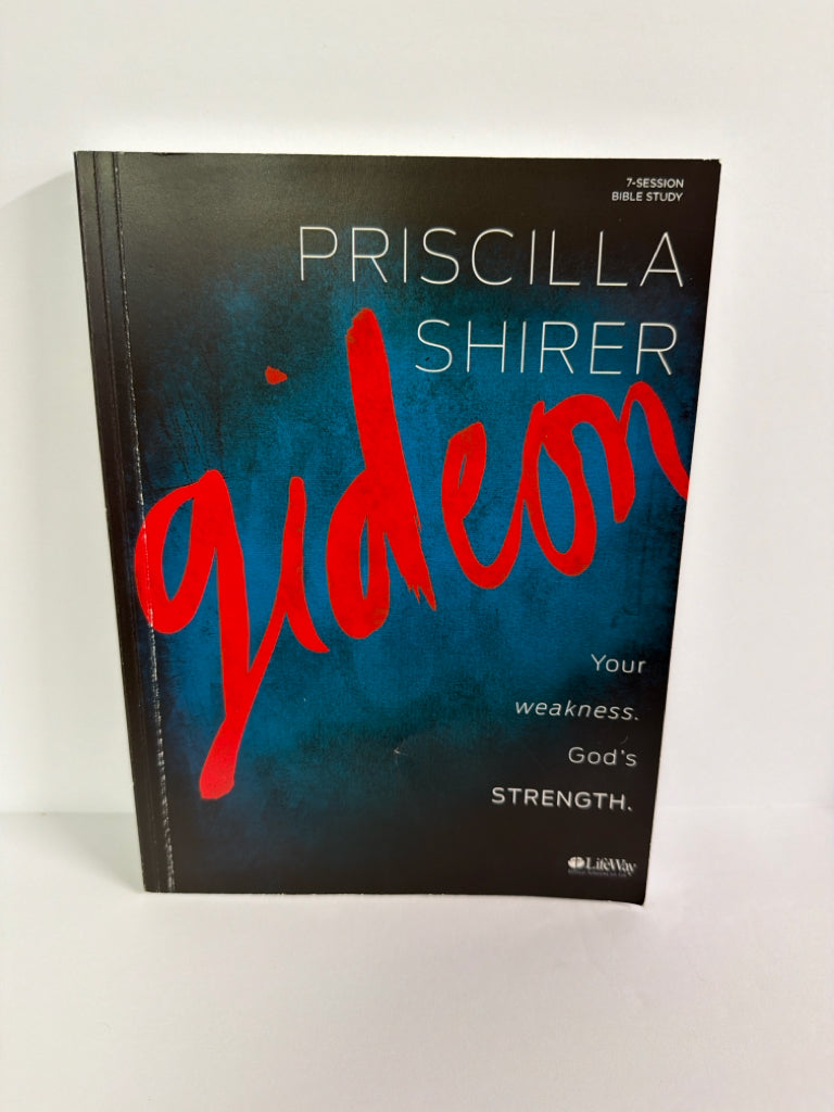 Gideon LifeWay Pre-Owned Priscilla Shirer High School Bible Textbooks
