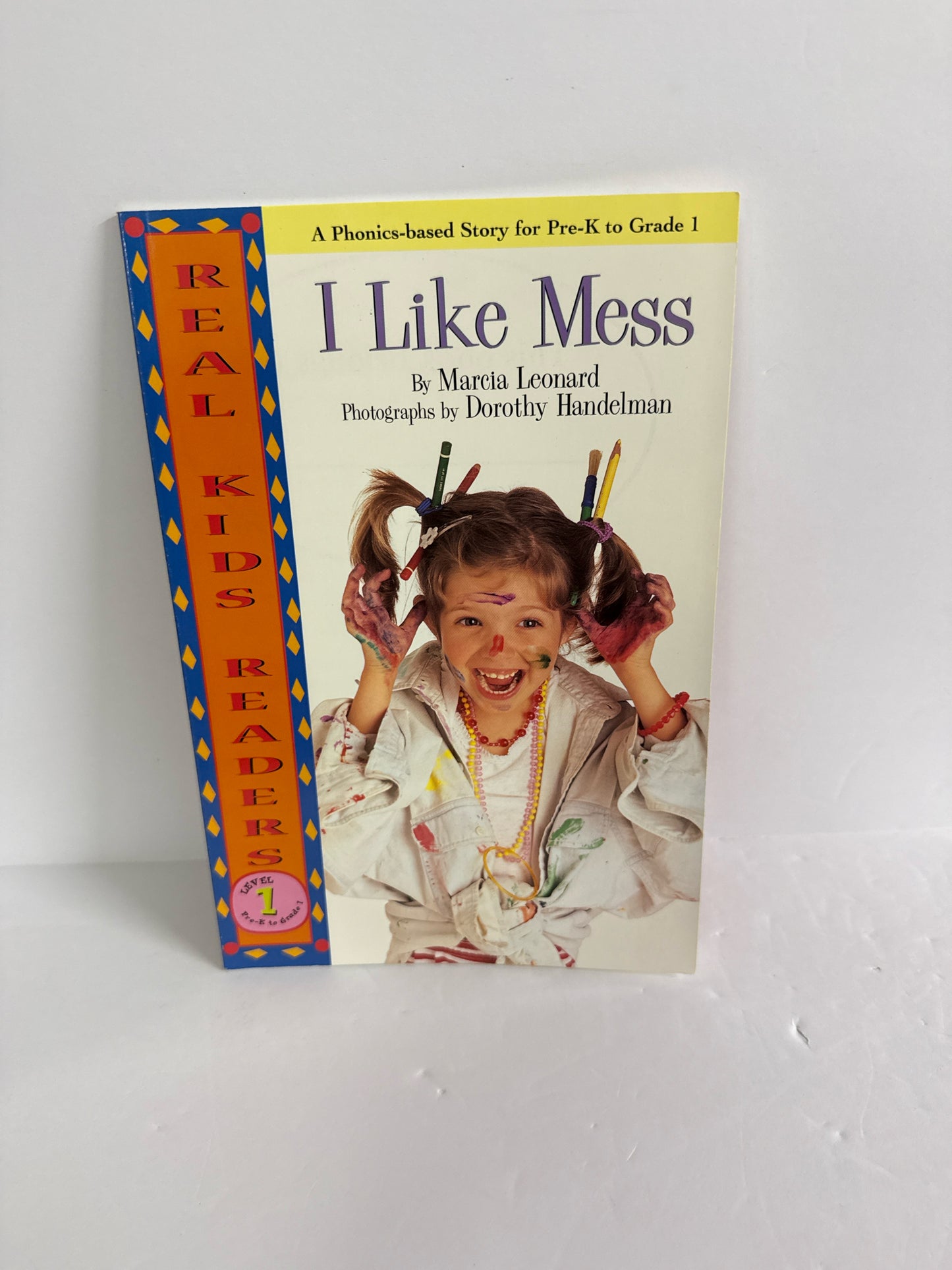 I Like Mess Marcia Leonard Millbrook Press Phonics Readers