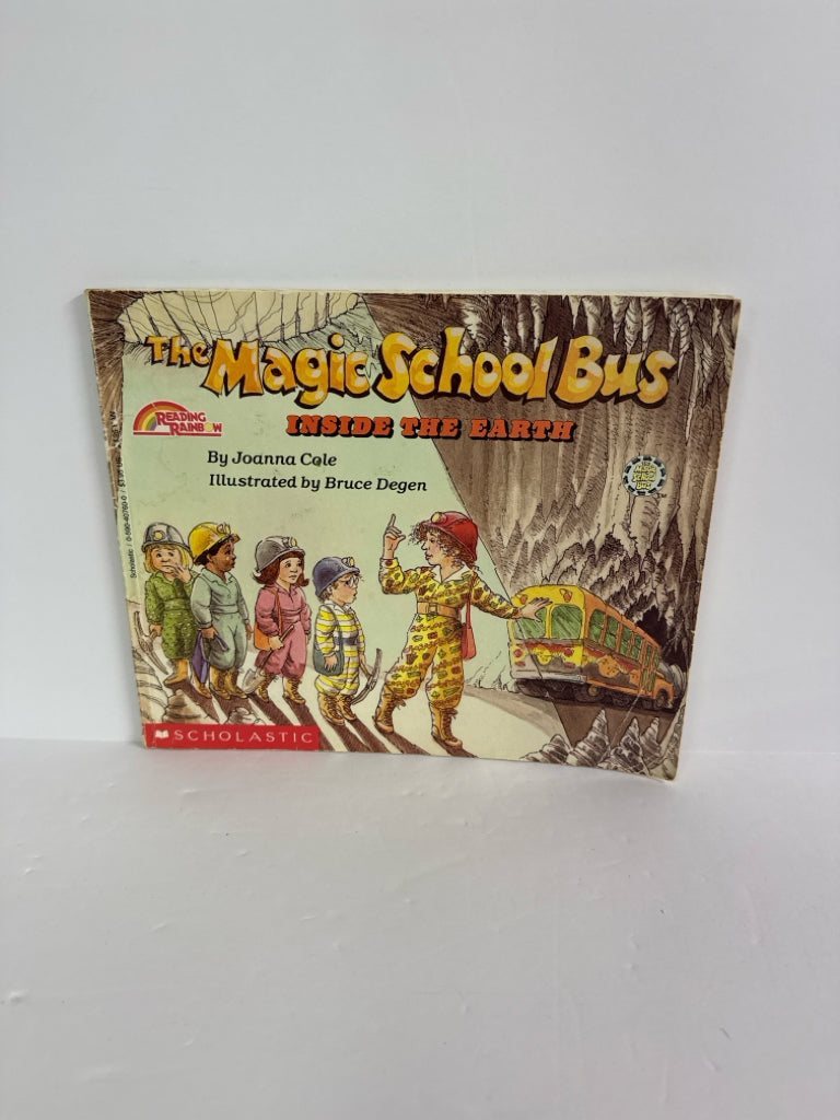 Inside the Earth Joanna Cole Scholastic Juvenile Books