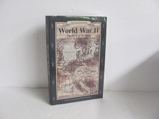 World War II Bluestocking Pre-Owned Maybury Elementary America At War Books