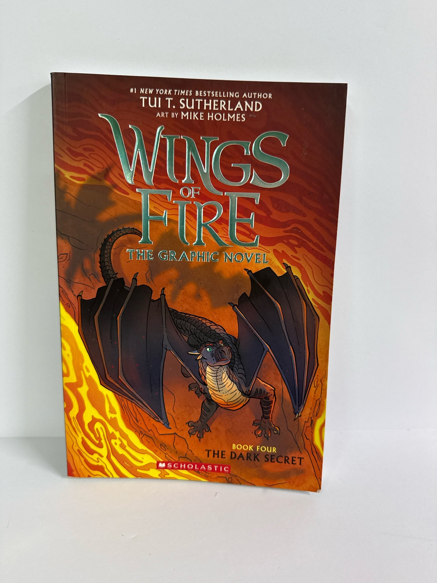 Wings of Fire Scholastic Pre-Owned Tui T. Sutherland Fiction Books