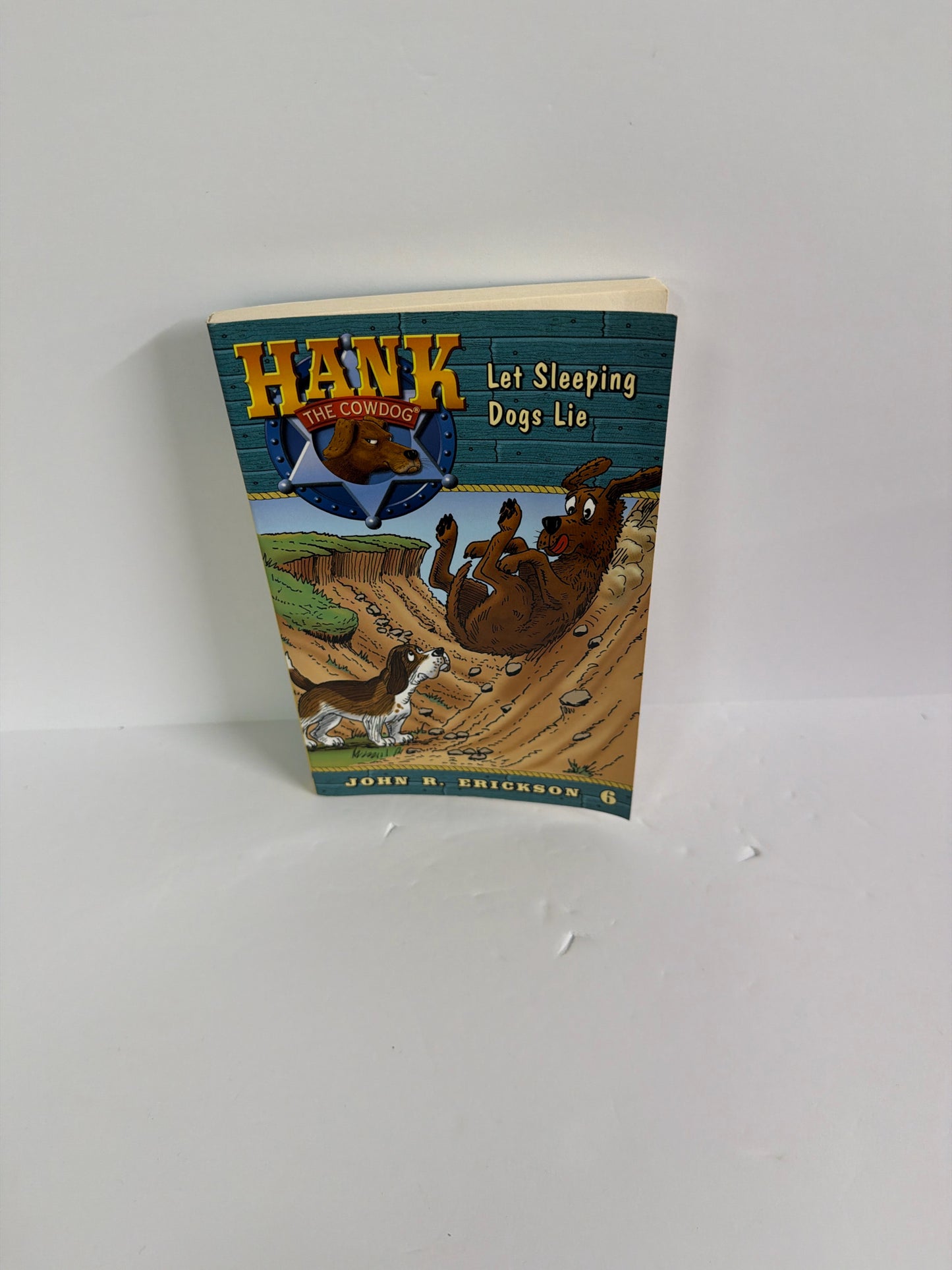 Hank the Cowdog Maverick Books Pre-Owned Erickson Elementary Fiction Books