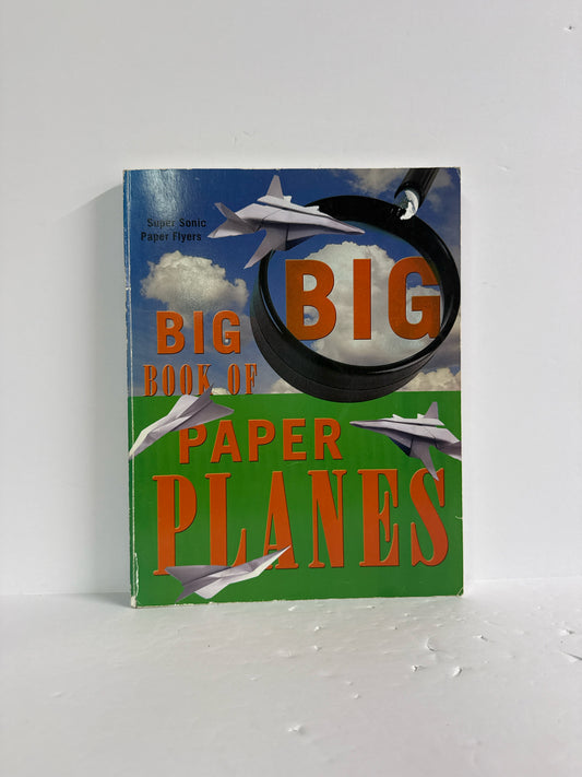 The Big Big Book of Paper Planes Mud Puddle Pre-Owned Thang Yang Art Books