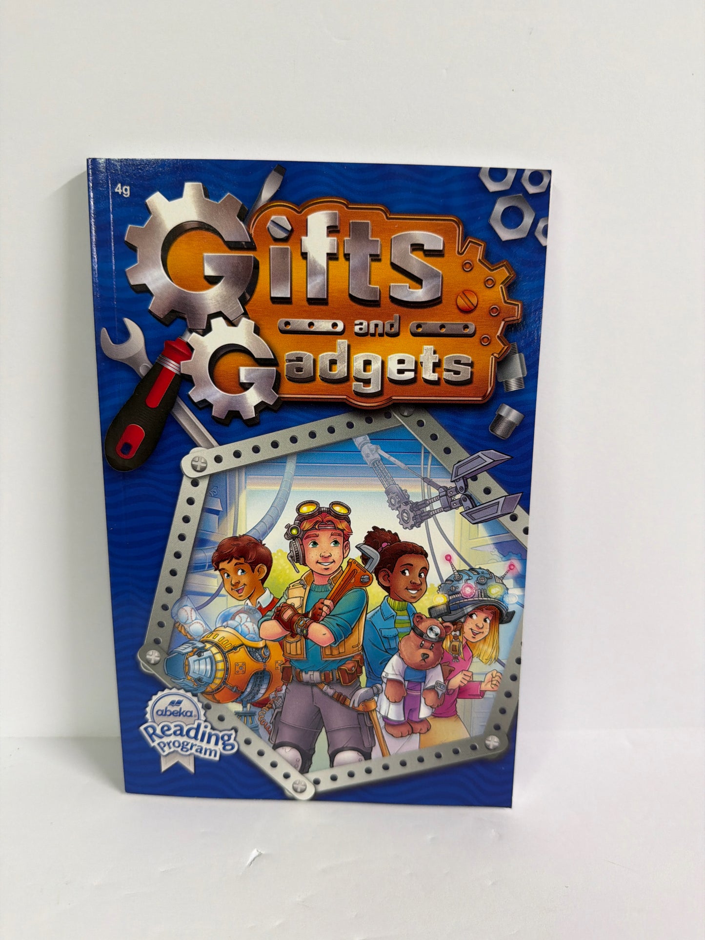Gifts and Gadgets Abeka Reader  Pre-Owned 4th Grade Reading Textbooks
