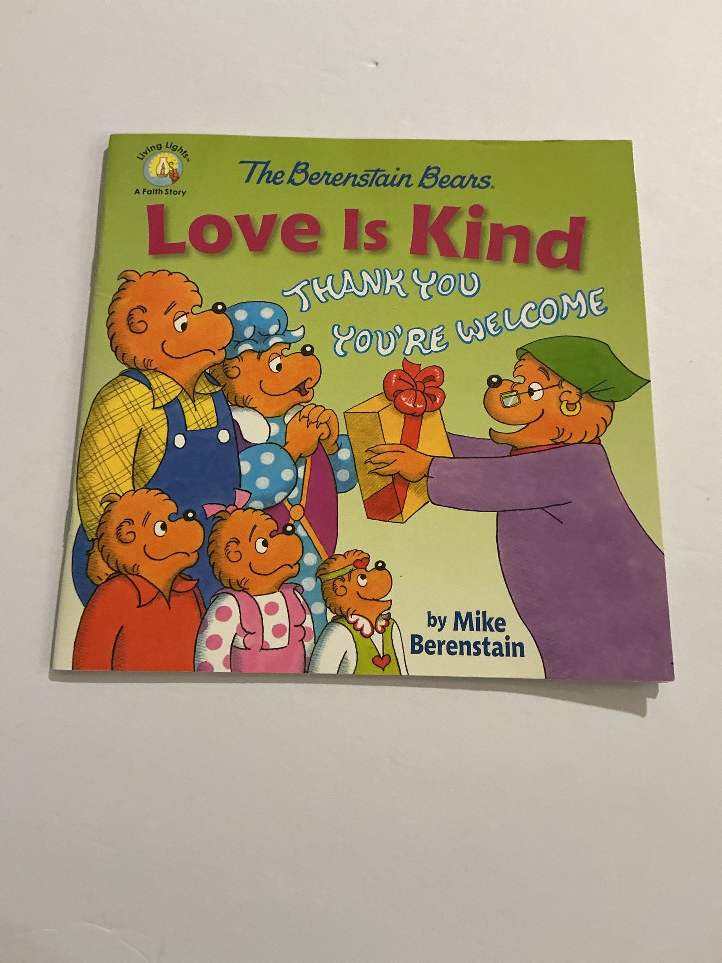 Love is Kind Zonderkidz- Pre-Owned Mike Berenstain Elementary Children's Books