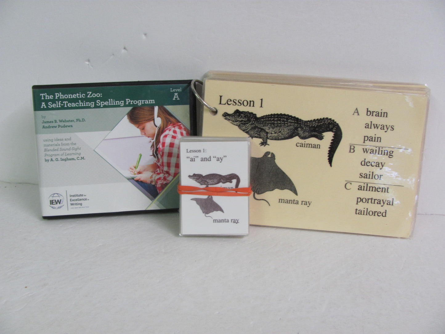 Phonetic Zoo IEW Set  Pre-Owned Elementary Spelling/Vocabulary Books