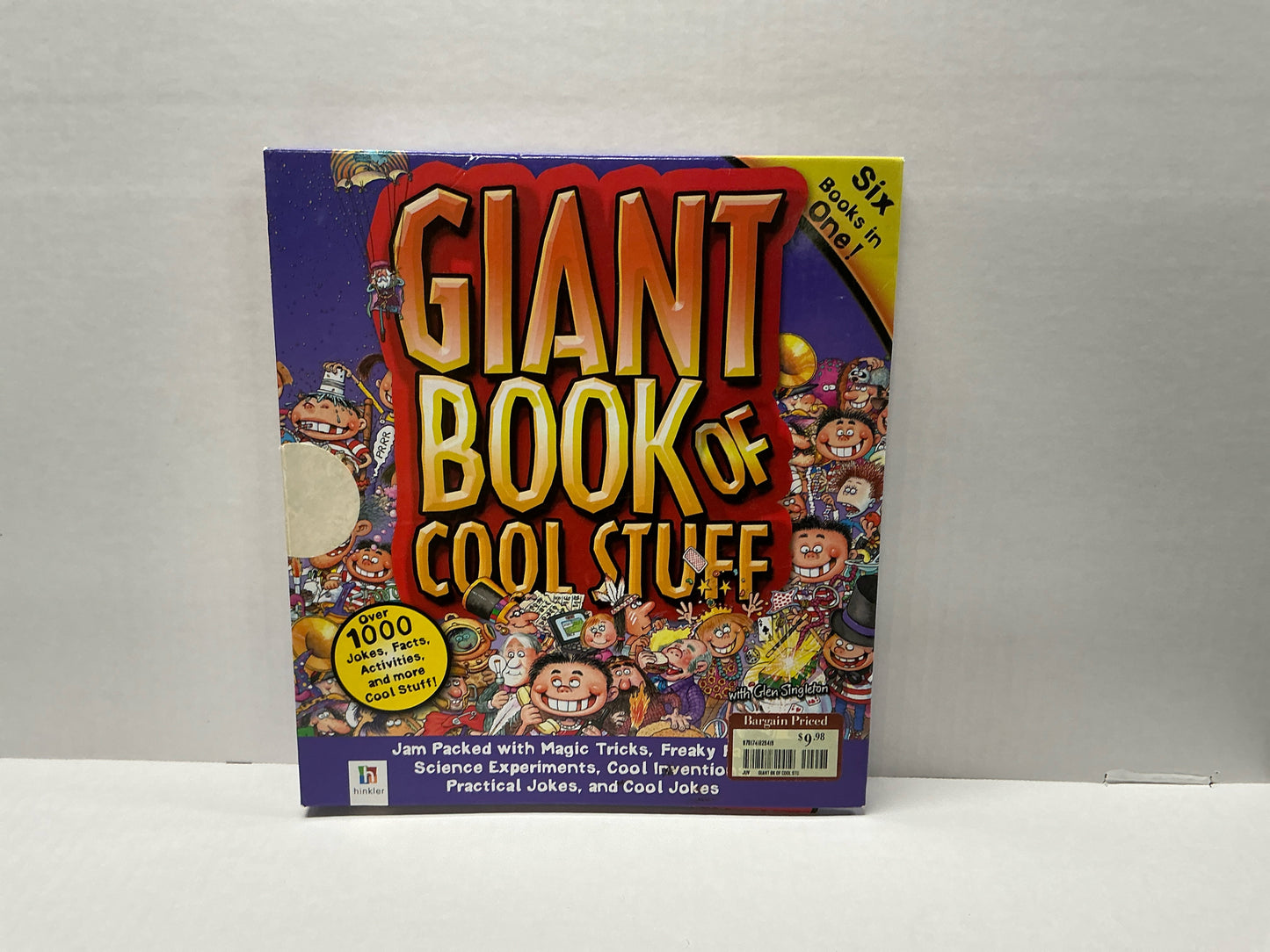 Giant Book of Cool Stuff Hinkler Books Pre-Owned Miscellaneous