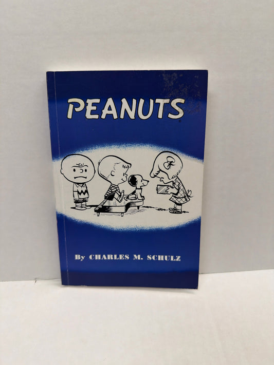 Peanuts Titan Comics Pre-Owned Charles M. Schulz Elementary Fiction Books