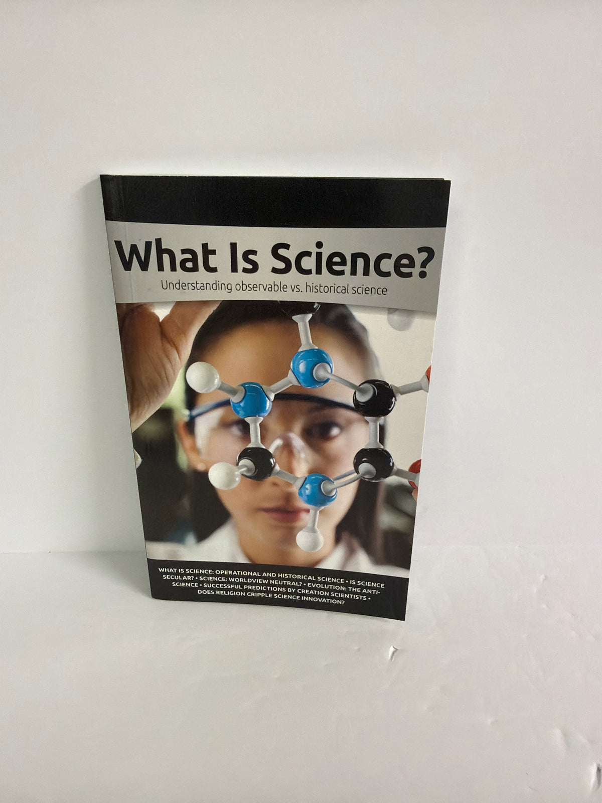 What Is Science? Answers in Genesis Pocket Guide Pre-Owned Creation Science