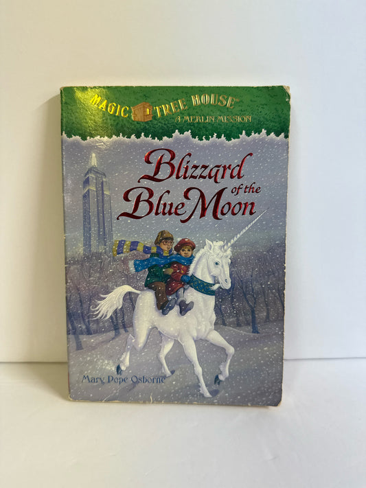 Blizzard of the Blue Moon Mary Pope Osborne Scholastic Juvenile Books