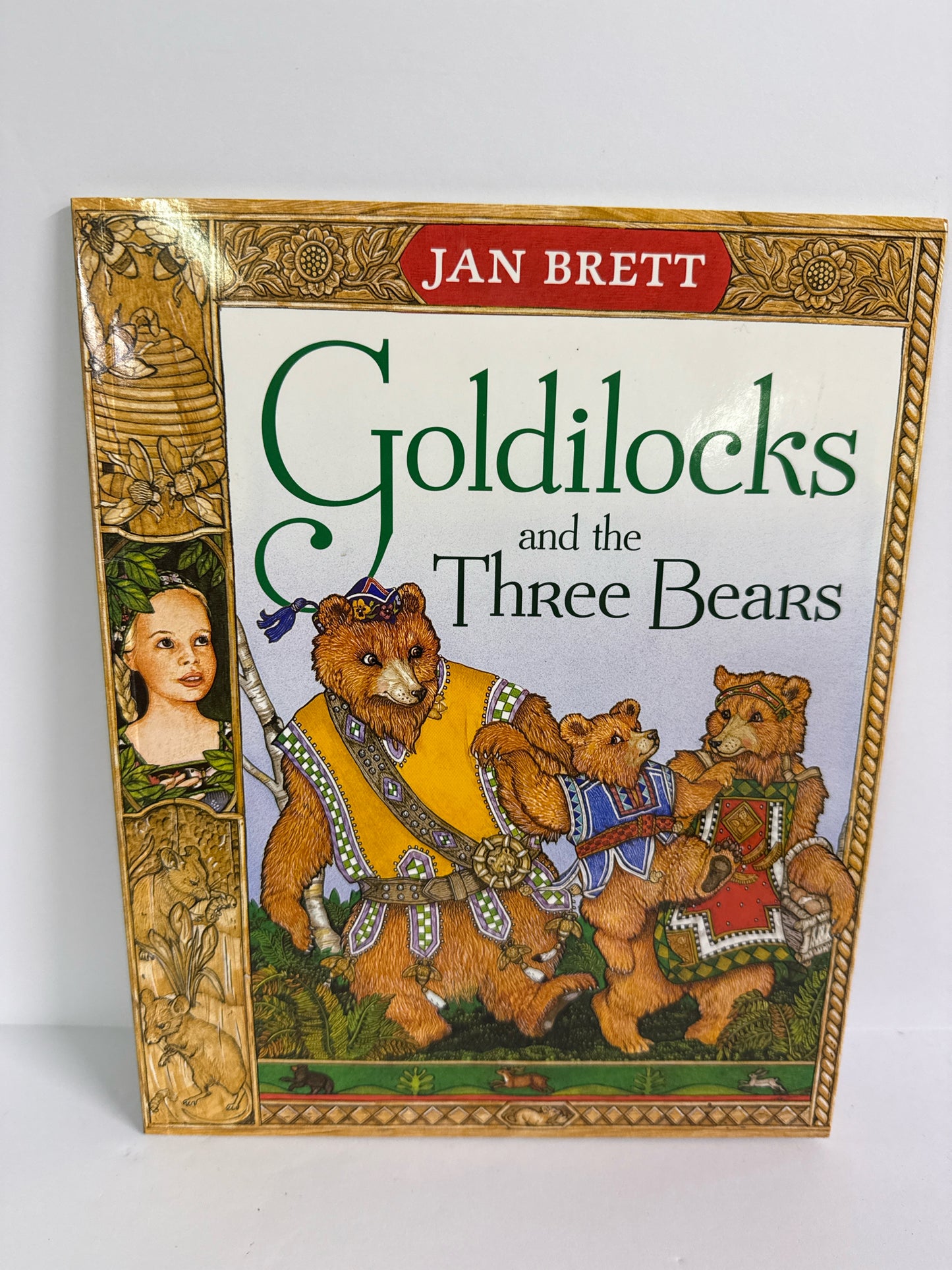 Goldilocks and the Three Bears Jan Brett Paperback Books
