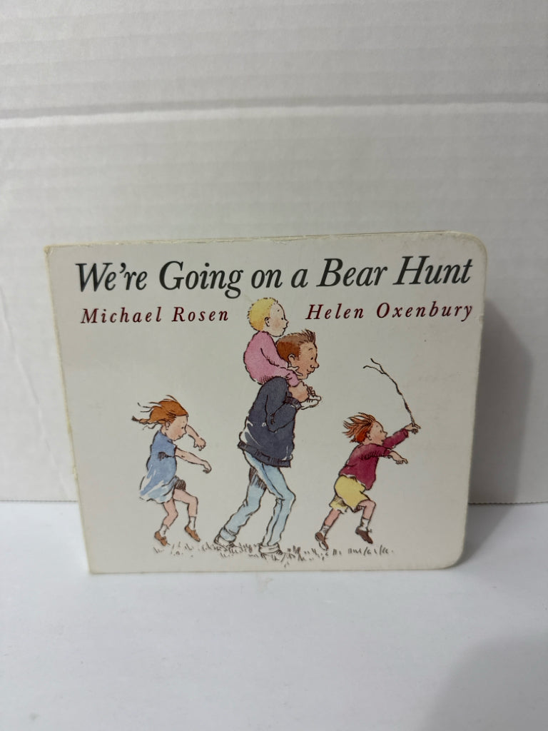 We're Going on a Bear Hunt Michael Rosen Little Simon Hardback Books