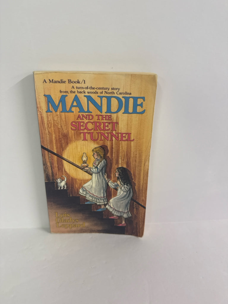 Mandie and the Secret Tunnel Bethany House Pre-Owned Fiction Books