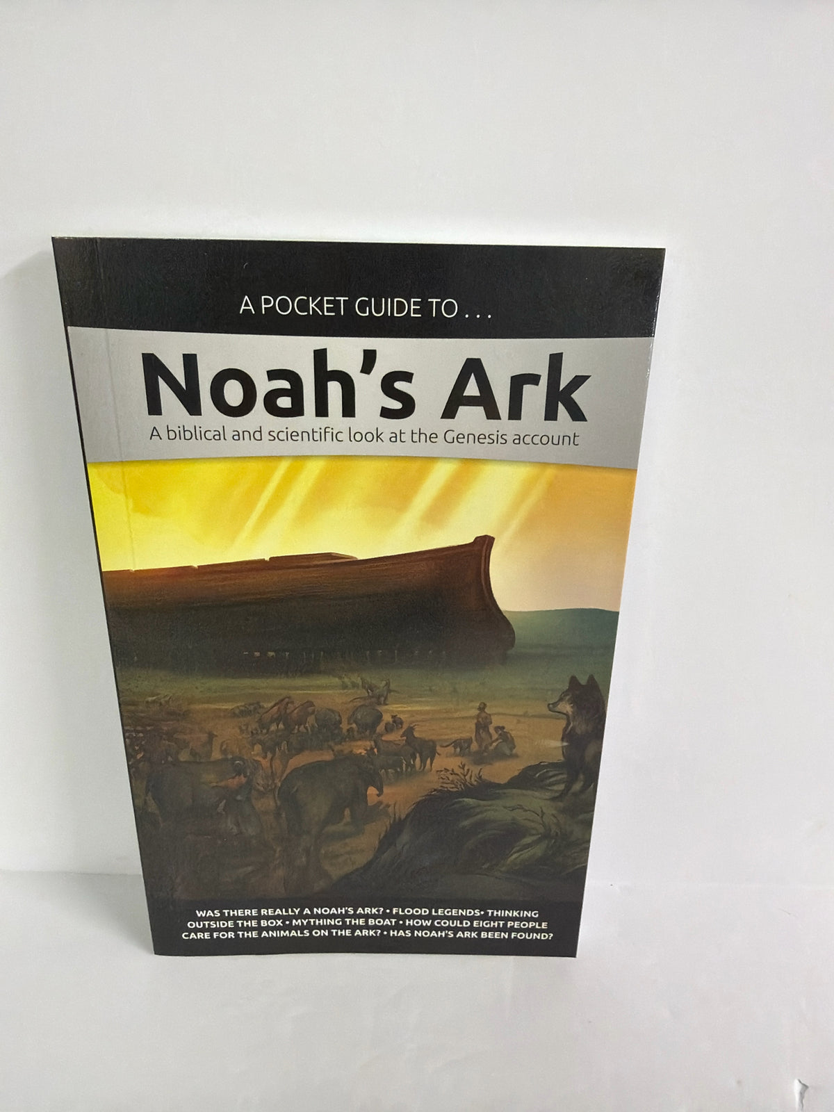 Noah's Ark Answers in Genesis Pocket Guide Pre-Owned Creation Science